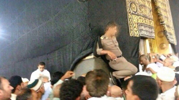 إهانة الكعبة