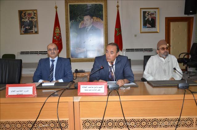 عامل تيزنيت والكاتب العام